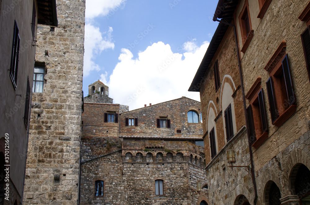 
Medieval buildings in San Gimignano. Unesco heritage. Siena, Tuscany, Italy