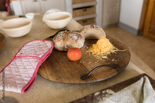 Ingredients for cheese and tomato sandwiches