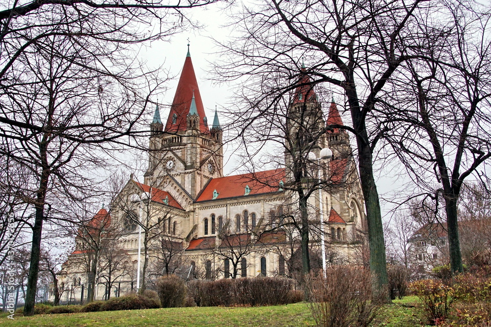 Fototapeta premium St. Francis of Assisi Church in Vienna, Austria