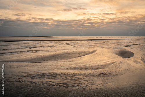 La plage de Quend-Plage  par un p  le soleil d hiver.