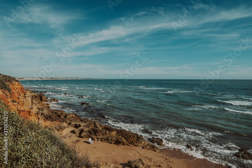 Playa disfrutar fotografia verano vacaciones calido sur espa  a cadiz castillo de sancti petri madera estructura