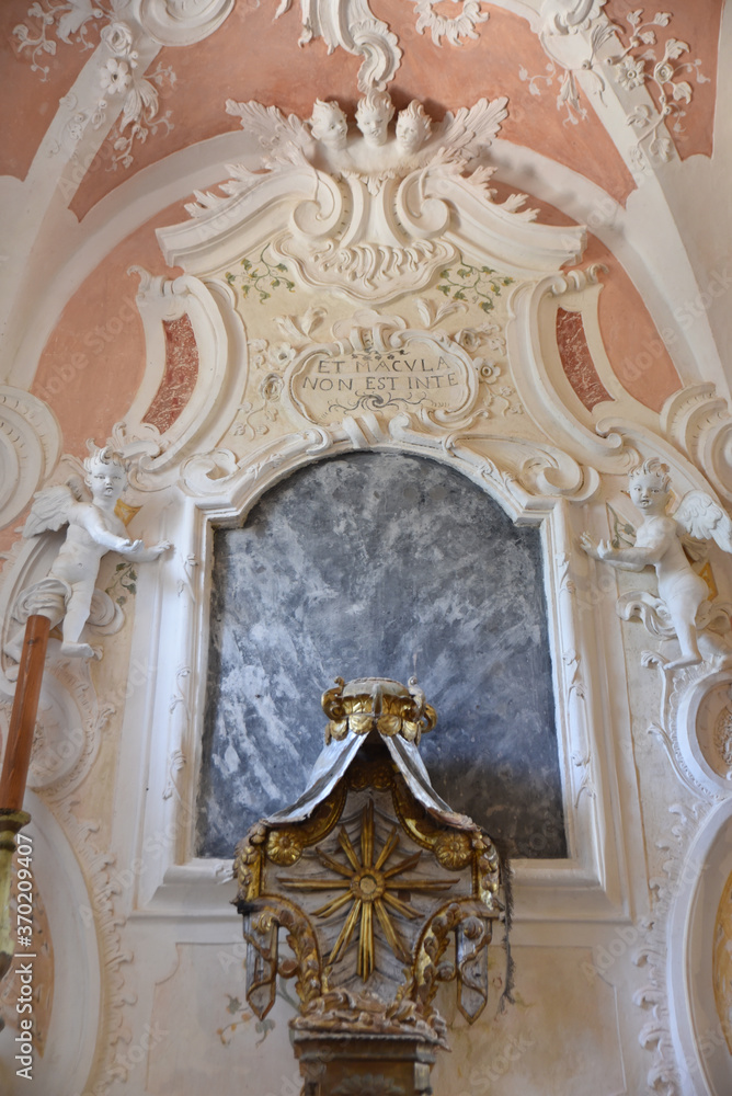 Autel baroque de la cathédrale du Nebbio à Saint-Florent, Corse