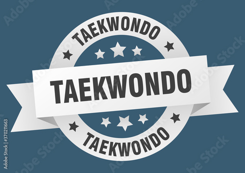 taekwondo round ribbon isolated label. taekwondo sign