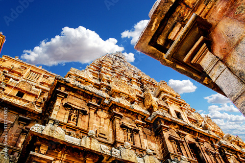 Brihadeeswara Temple, Tanjore temple, 11th century temple, 