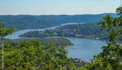 Hudson River along the mountains