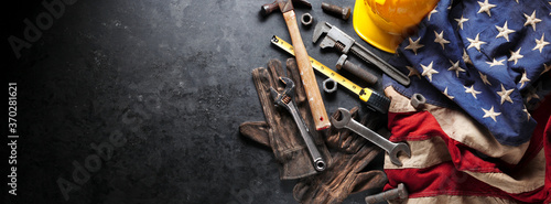 Canvastavla Construction and manufacturing tools with patriotic US, USA, American flag on da