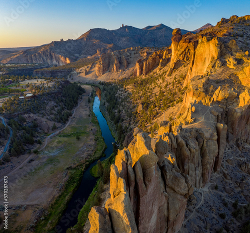 Obraz na płótnie Smith Rock Sunrise w salonie