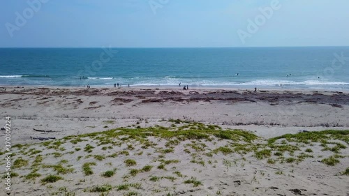 Wallpaper Mural 御前崎市の海岸線から見る太平洋 Torontodigital.ca