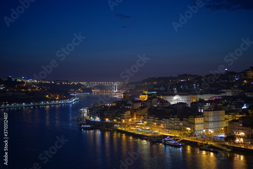 Portugal, beautiful night cityscape of Porto © Hirotsugu