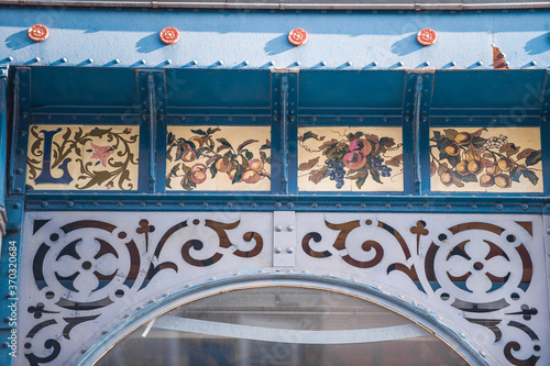 Nouvelle Aquitaine - Limousin - Haute-Vienne - Limoges - porcelain frieze on the halls