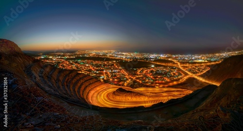 Obraz w ramie Muscat Nightscape 