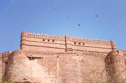 Obraz na płótnie Impressive Mehrangarh fort walls w salonie