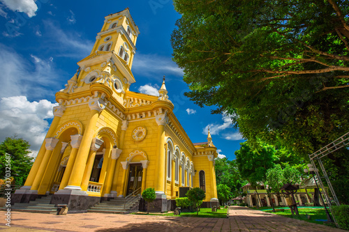 Wallpaper Mural Background of one of the beautiful religious tourist attractions in Ayutthaya province of Thailand (St. Joseph's Church, Ayutthaya) has beautiful sculptures that are worthy of preservation for future  Torontodigital.ca