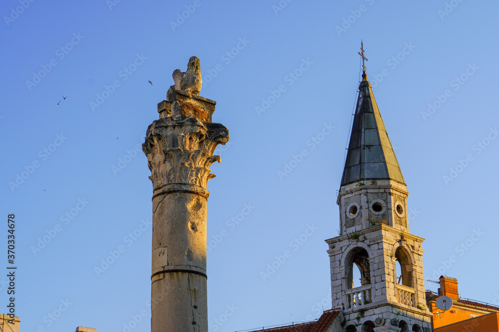 Cathedral of St. Anastasia and historical pillar in the old town of Zadar, Croatia
Cathedral of St. Anastasia and historical pillar in the old town of Zadar, Croatia