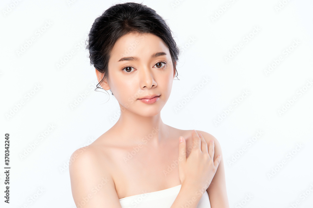 Beautiful Young asian Woman with Clean Fresh Skin, on white background, Face care, Facial treatment, Cosmetology, beauty and spa, Asian women portrait Beautiful Young asian Woman with Clean Fresh Skin, on white background, Face care, Facial treatment, Cosmetology, beauty and spa, Asian women portrait