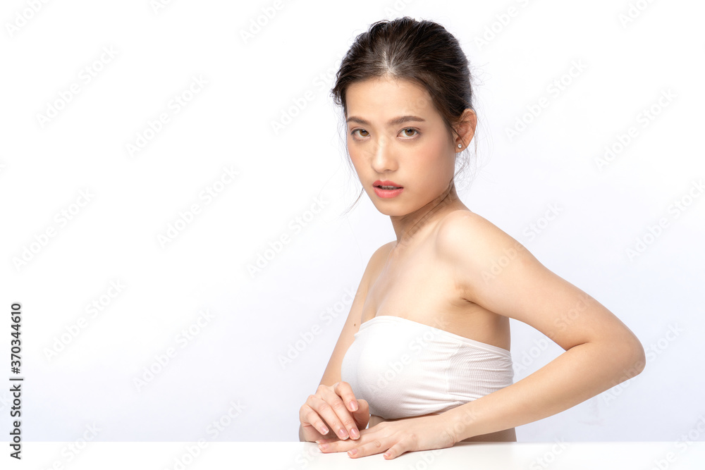 Beauty face young asian woman with Clean Fresh Skin. Face care, Facial treatment, Cosmetology, beauty and healthy skin and cosmetic concept, woman beauty skin isolated on white background Beauty face young asian woman with Clean Fresh Skin. Face care, Facial treatment, Cosmetology, beauty and healthy skin and cosmetic concept, woman beauty skin isolated on white background