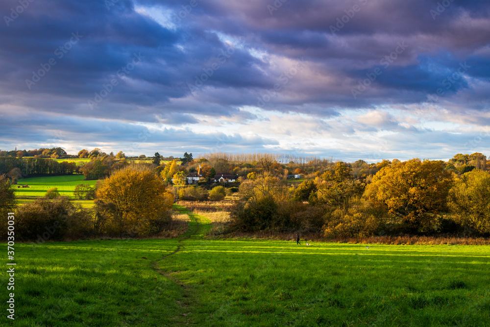 The last days of Autumn, A November walk around the high weald of Kent from Goudhurst The last days of Autumn, A November walk around the high weald of Kent from Goudhurst