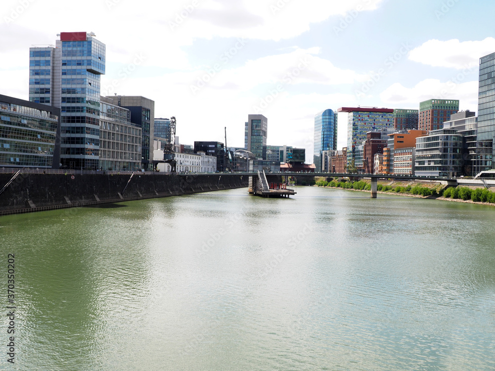Fototapeta premium Düsseldorf Medienhafen 