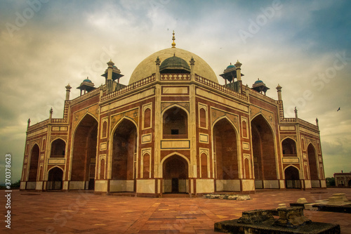 humayun tomb delhi india © SunnyRandhawa