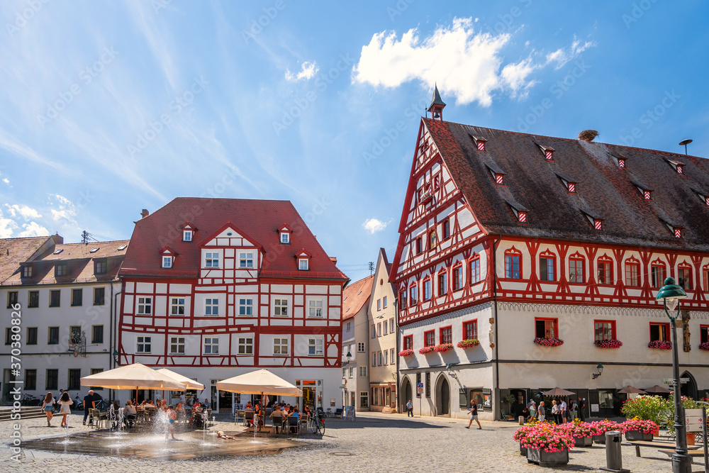 Fototapeta premium Marktplatz, Nördlingen, Deutschland 