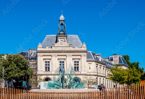 Photography Mairie du 20ème arrondissement de Paris place Gambetta