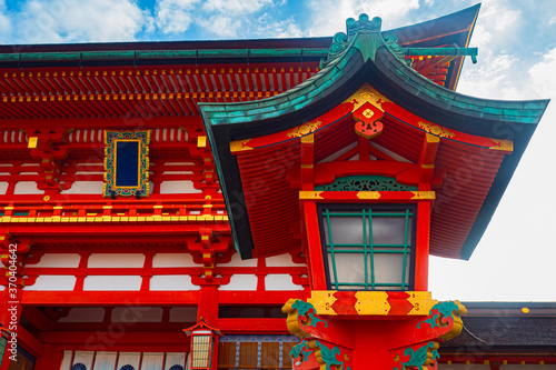 Japanese architecture. A fr...