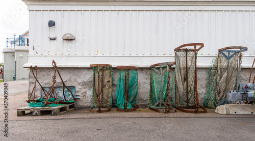 Cuadro en lienzo Exuipment used for catchting fish for science