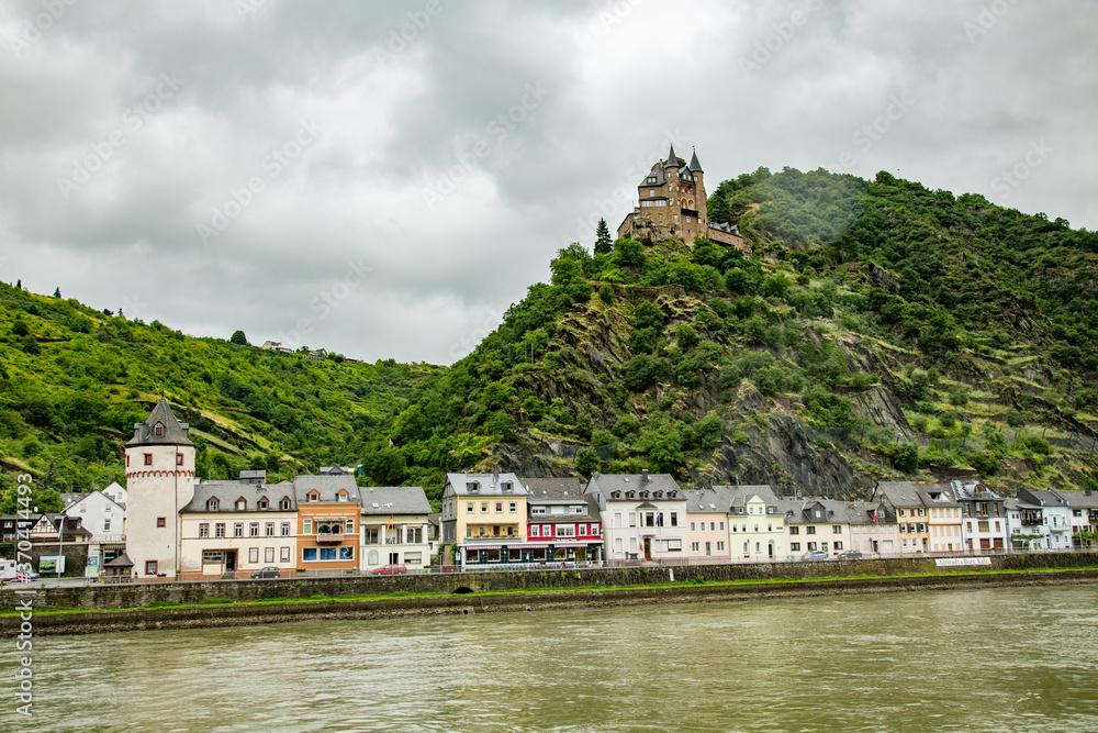 The village of Sankt Goar, Germany along the Rhine River with the Katz Castle on the hill above.