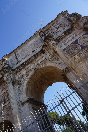arch of constantine in rome