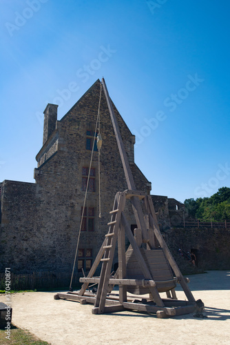 Trébuchet - château de Fourgères