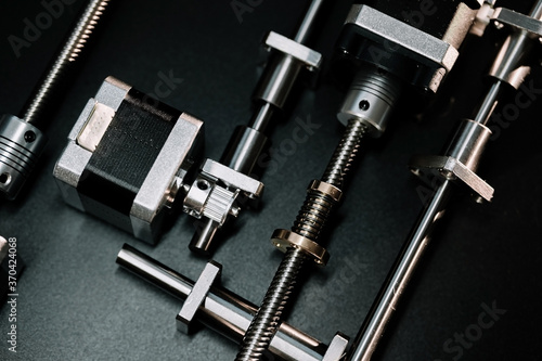 Quadro su tela motor and guides for the laser machine