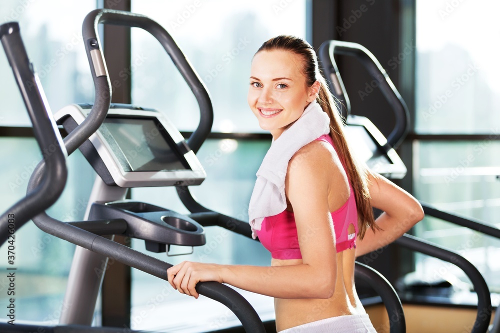 Fototapeta premium Woman working out