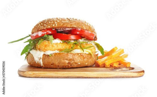 Fototapeta Naklejka Na Ścianę i Meble -  Tasty vegan burger on white background