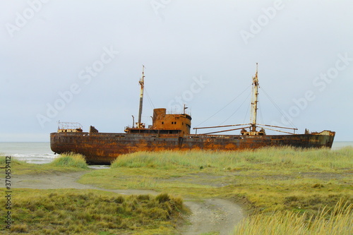 Desdémona ship aground forever