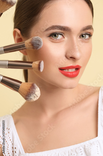 Young woman with makeup bru...