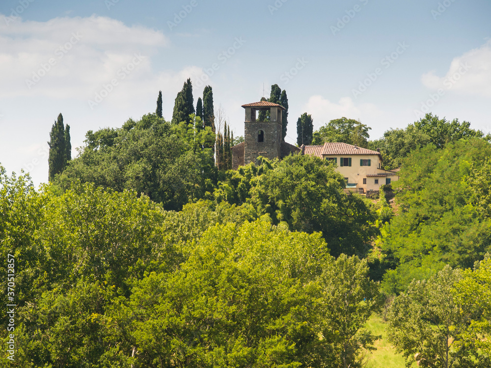 Italia, Toscana, zona del Mugello. Vicchio del Mugello, colle di Vespignano, casa natale di Giotto.