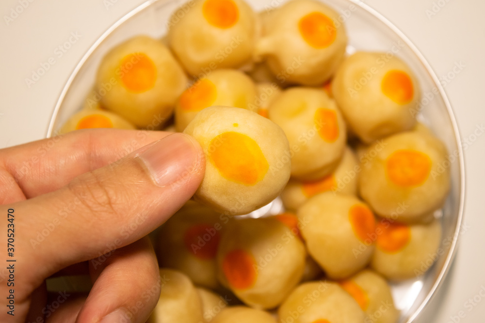 Thai sweets with yellow beans inside