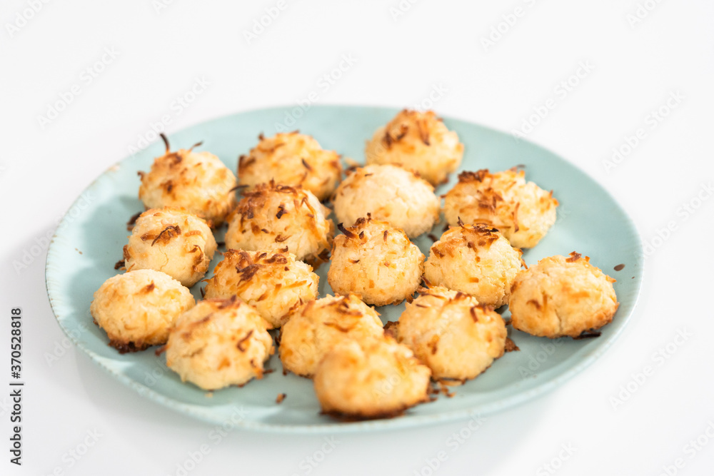 Coconut cookies Coconut cookies