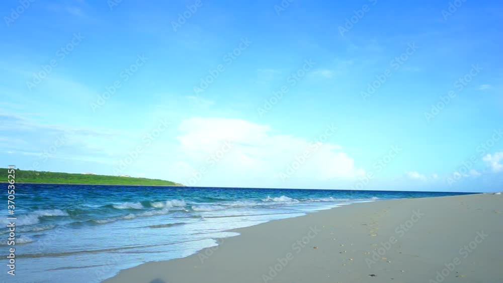 2020年8月沖縄県宮古島、早朝の前浜ビーチ 2020年8月沖縄県宮古島、早朝の前浜ビーチ