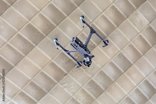 Drone in Hall