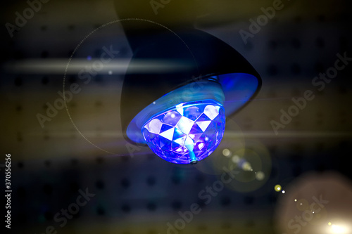 Fototapeta Naklejka Na Ścianę i Meble -  blue glass sphere
