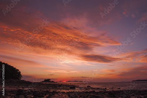 Wonderful seascape sunset sky and clouds. © Chongbum Thomas Park
