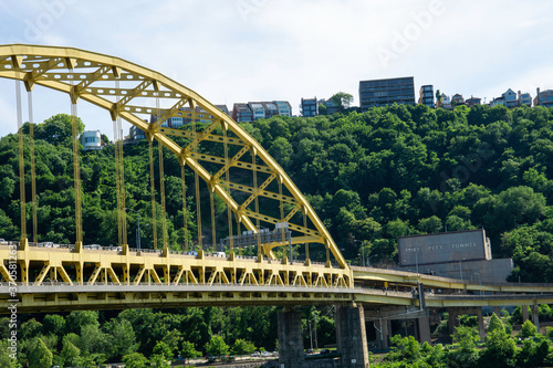 Fort Pitt Tunnel in Pittsburgh © Jesse Kunerth