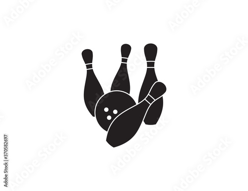 Bowling, game, strike icon. Vector illustration, flat design.