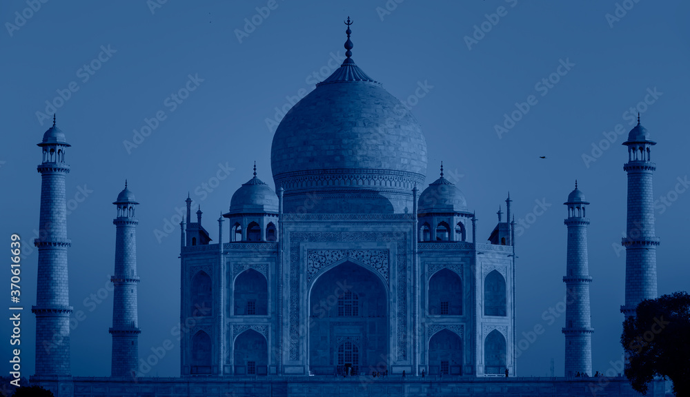 Taj Mahal mausoleum  - Agra, Uttar Pradesh, India