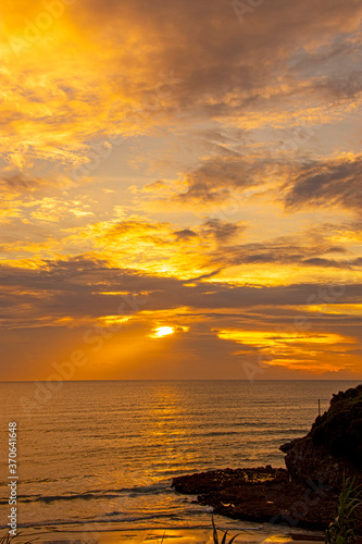 日本海に沈む夕日 鹿児島県阿久根市