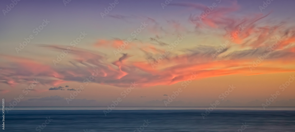 Naklejka premium Pacific Dusk