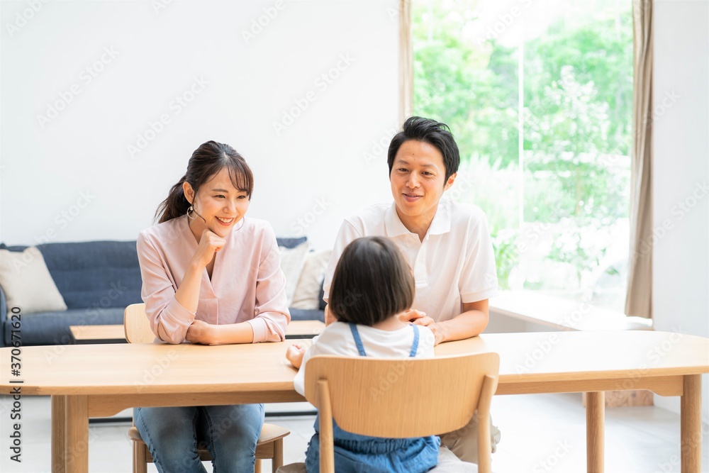 アジア人 親子 ポートレート アジア人 親子 ポートレート