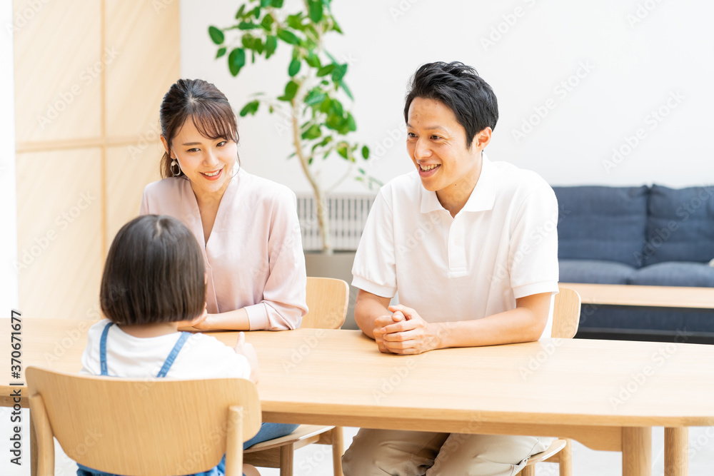 アジア人　親子　ポートレート