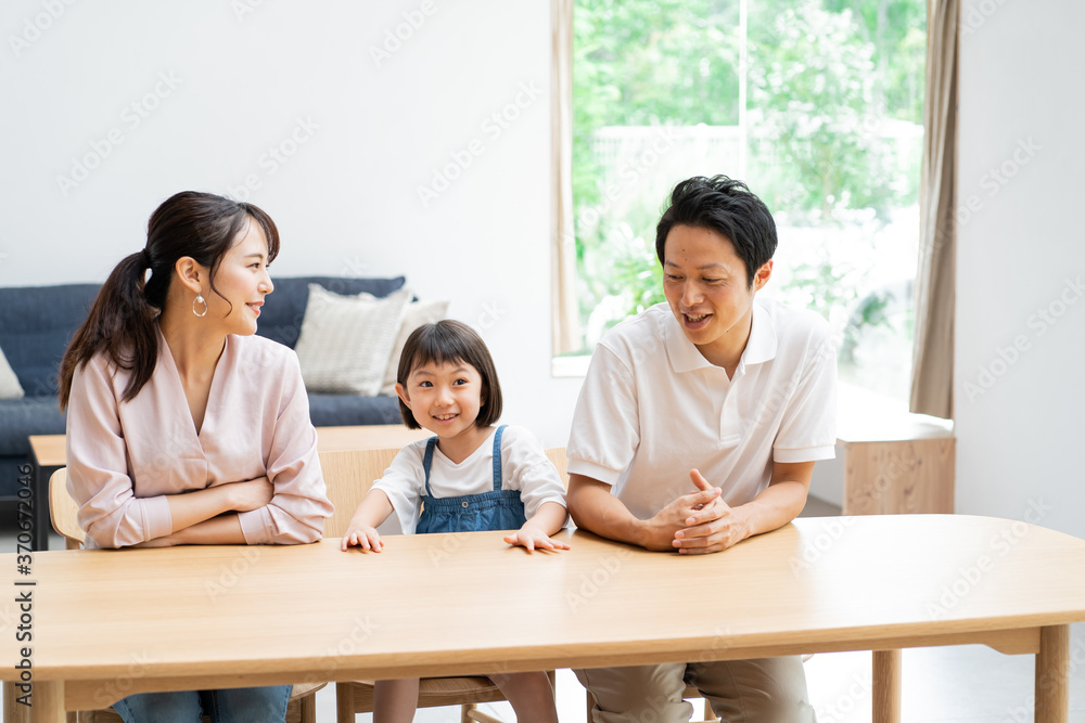 アジア人　親子　ポートレート